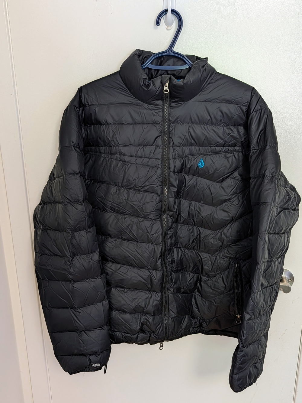 Brand New Volcom Puffer Jacket - Men's Size Large